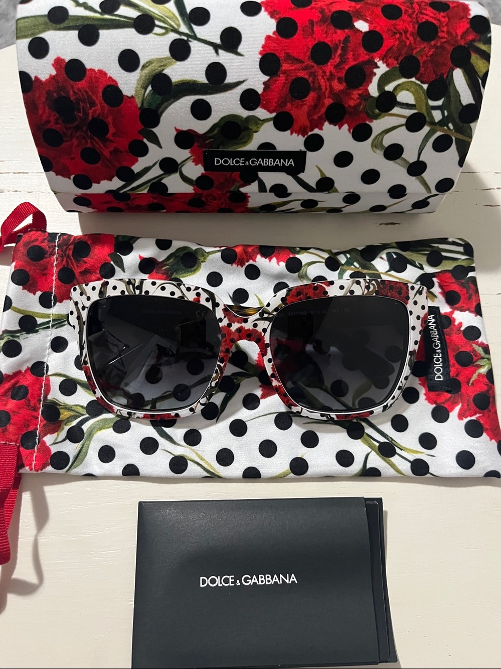 DOLCE & GABBANA Sunglasses & Case Carnation Polka Dot DG4234 Size 57()18 140